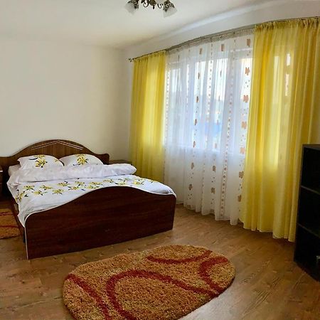 Апартаменти Cazare Apartament Оршова Екстер'єр фото