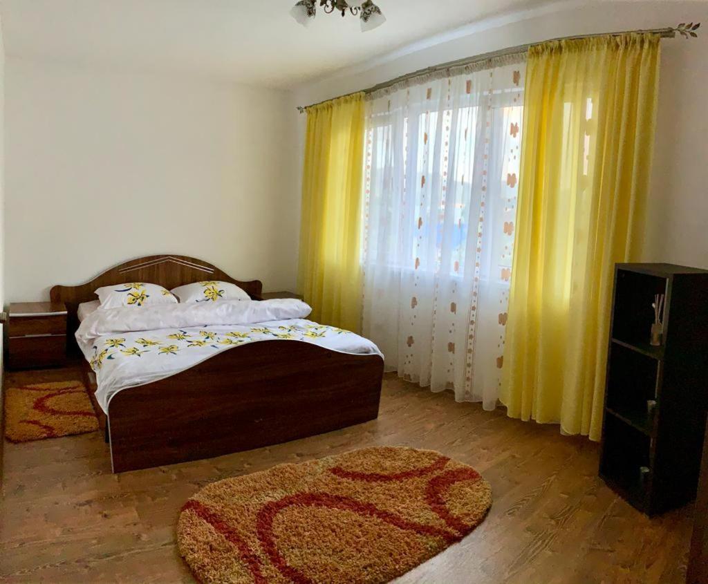 Апартаменти Cazare Apartament Оршова Екстер'єр фото
